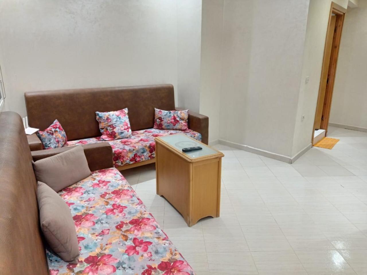 Apparts Proclub Cote Tgv Et Wifi Haute Debut Gratuit Tangier Exterior photo
