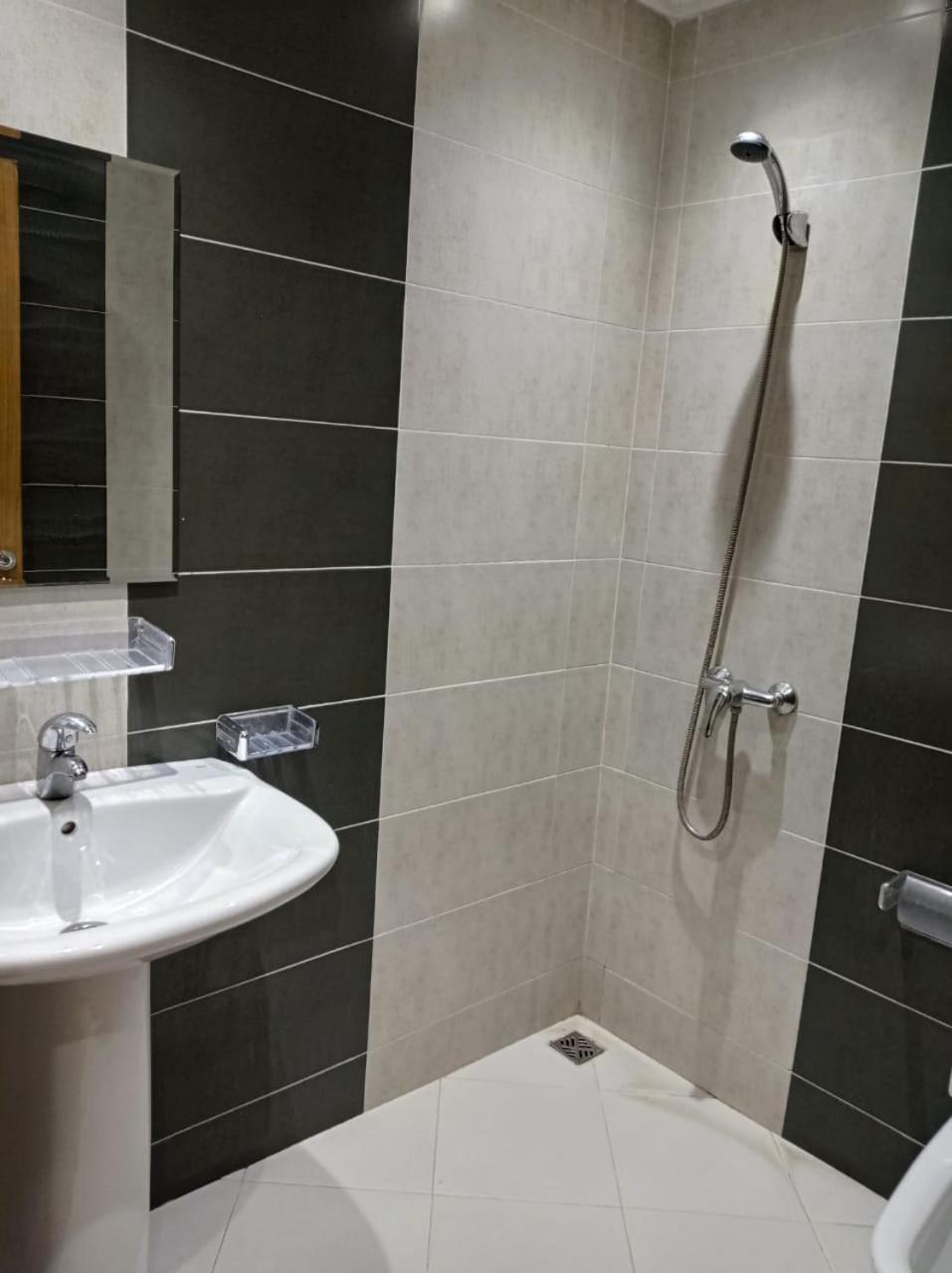 Apparts Proclub Cote Tgv Et Wifi Haute Debut Gratuit Tangier Exterior photo